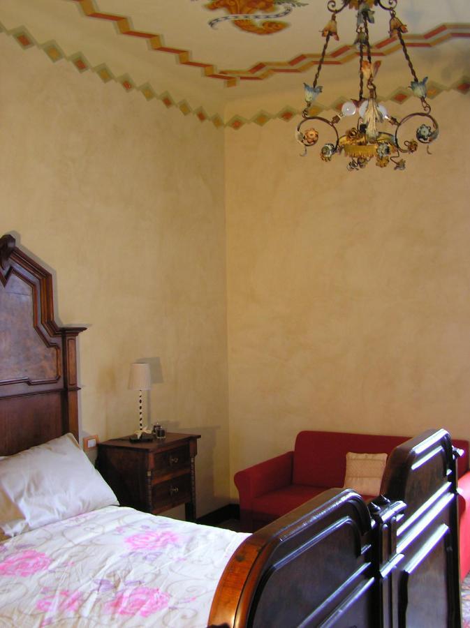 Bed & Breakfast Villa Palma Lovere Quarto foto